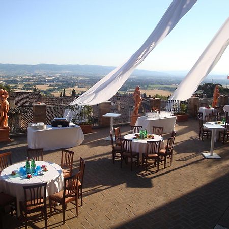 Giotto Hotel & Spa Ассізі Екстер'єр фото