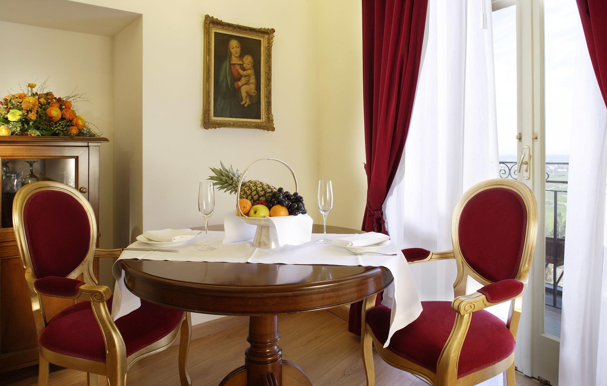 Giotto Hotel & Spa Ассізі Екстер'єр фото