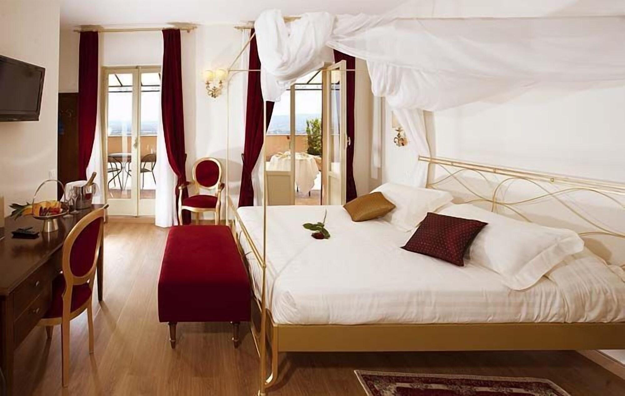 Giotto Hotel & Spa Ассізі Екстер'єр фото