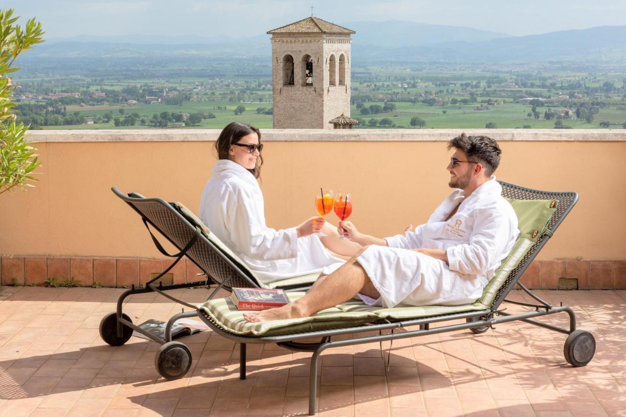 Giotto Hotel & Spa Ассізі Екстер'єр фото