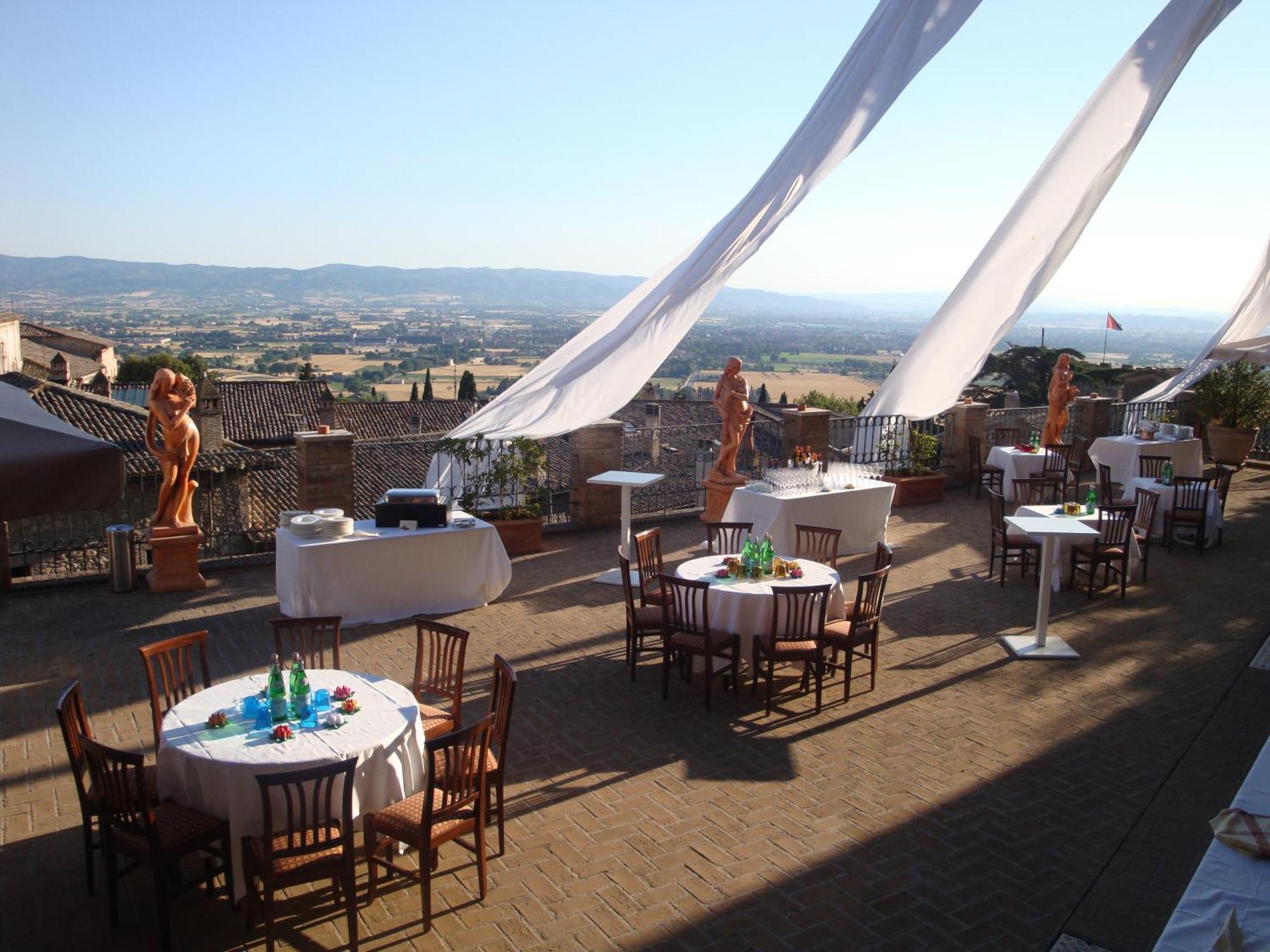 Giotto Hotel & Spa Ассізі Екстер'єр фото